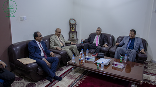 A delegation from the Ministry of Higher Education on an inspection visit to Al-Ahgaff University