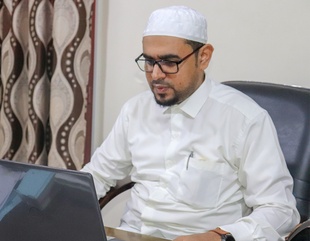 Al-Ahgaff University is the only institution from Yemen to attend the international conference on artificial intelligence's future held in Cairo