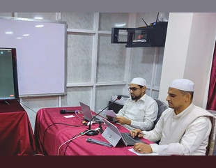 Al-Ahgaff University participates virtually in a meeting of the editors-in-chief of refereed scientific and humanities journals