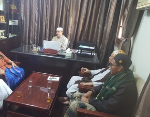 Dean of the Faculty of Sharia and Law at Al-Ahgaff University receives Professor Shahidi bin Abdul Ghani, Deputy Director of the Malaysian Institute of Revival Sciences