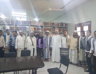 The Dean of Sharia and Law at Al-Ahgaff University hosted a delegation from the Community College in Al-Shihr
