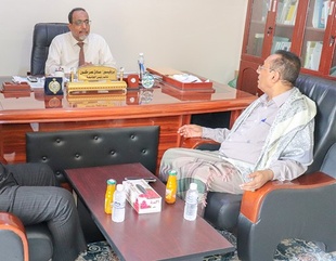 Al-Ahgaff University hosts the coordinator of the Union of Arab Universities in Yemen