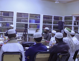 The Faculty of Sharia and Law, in cooperation with the University's Alumni Unit, is holding a workshop