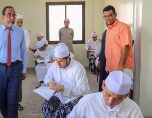 Al-Ahgaff University launches semester exams for first-level, second-group students at the College of Sharia and Law