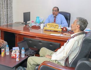 The Preparatory Committee for the Second Scientific Conference at Hadhramaut Research Center at Al-Ahgaff University holds its first meeting
