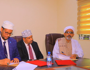 Al-Ahgaff University signs a memorandum of understanding with the Ministry of Endowments and Islamic Affairs in Somalia