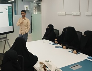 IT students visit Sonod Business Solutions and IT Company