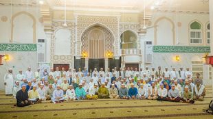 Al-Ahgaff University Organizes the First Alumni Gathering for the Faculty of Sharia and Law in Tarim