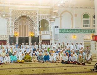 Al-Ahgaff University Organizes the First Alumni Gathering for the Faculty of Sharia and Law in Tarim