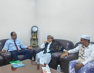 To enhance joint scientific cooperation, Al-Ahgaff University signs a memorandum of scientific cooperation with the Indonesian Bahja Islamic University
