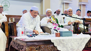 Professor Abdullah Baharoon Participates in Academic Symposium on Indonesian Society and Artificial Intelligence