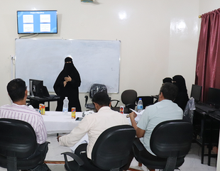 Graduation Project Presentations Conclude for Information Technology Students at Al-Ahgaff University for the Academic Year 2024/2025