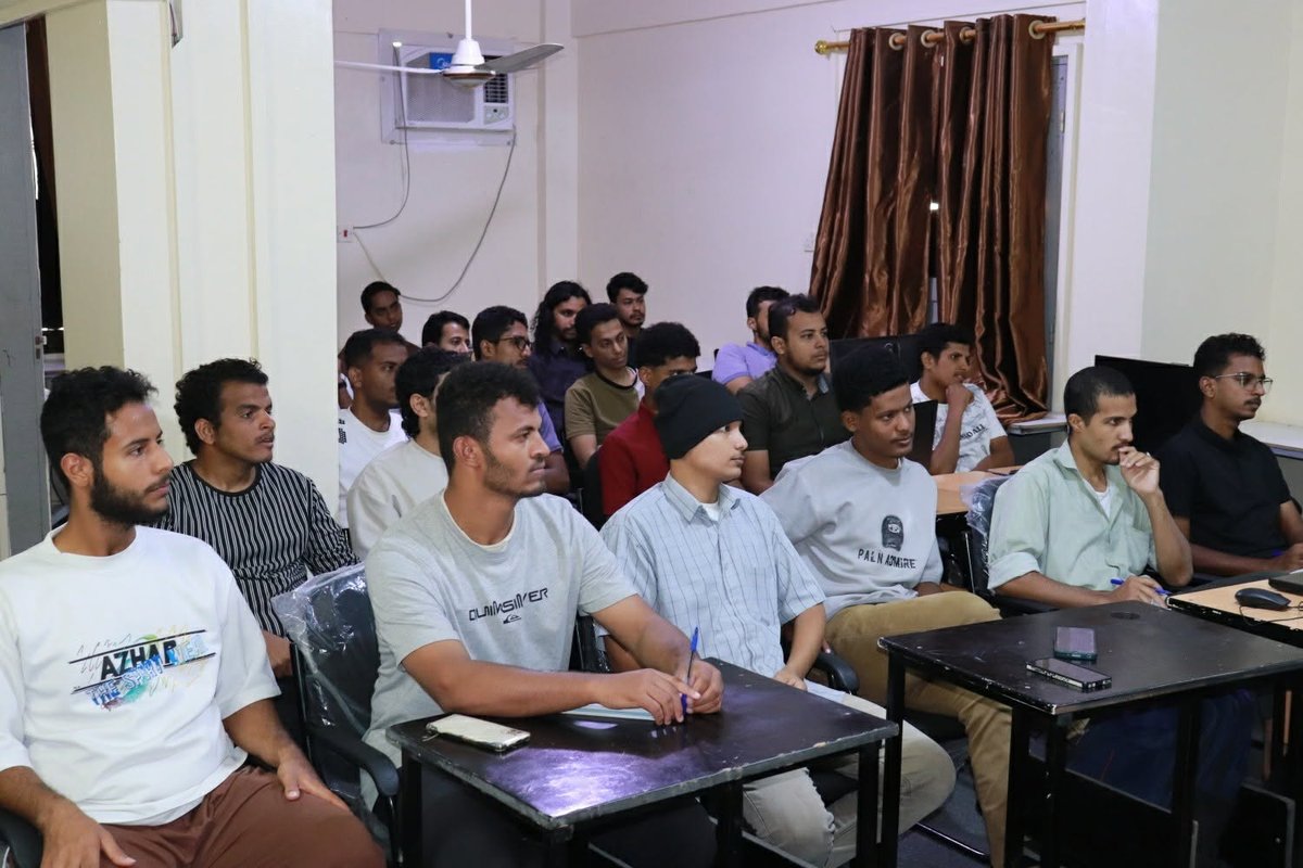 Department of Information Technology at the Faculty of Engineering and Computer Sciences, Al-Ahgaff University, Conducts Training Course on Research Skills